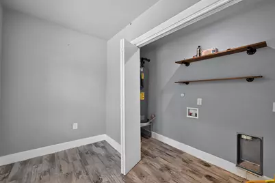 2321 Lakehurst Drive, Austin, TX 78744 - Photo 19