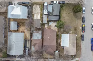 1105 E 3rd St, Austin, TX 78702 - Photo 39