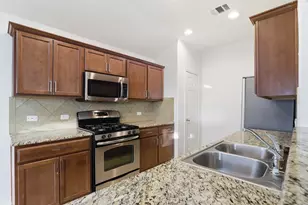 448 Nottingham Loop, Kyle, TX 78640 - Photo 3