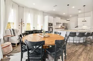 805 Karst Cv, Georgetown, TX 78628 - Photo 9