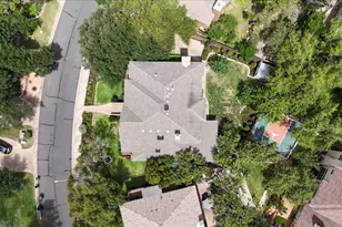 8108 Asmara Dr, Austin, TX 78750 - Photo 37