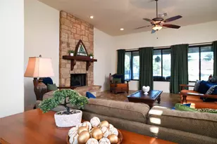 504 Pheasant Mdw, Liberty Hill, TX 78642 - Photo 5