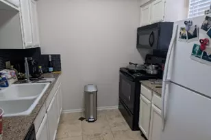 505 Bellevue Pl, Austin, TX 78705 - Photo 9