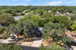 7204 Towering Oaks Dr, Austin, TX 78745 - Photo 31