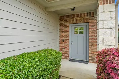 2017 Grow Lane, Austin, TX 78754 - Photo 3