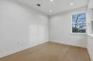 4527 Clawson Rd, Austin, TX 78745 - Photo 17