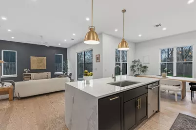 4527 Clawson Road, Austin, TX 78745 - Photo 9