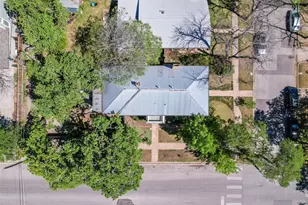 4000 Avenue D, Austin, TX 78751 - Photo 31