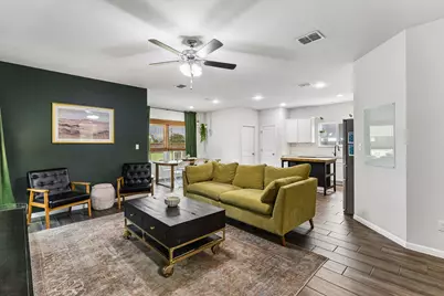 2851 Brand Iron Drive, San Marcos, TX 78666 - Photo 11