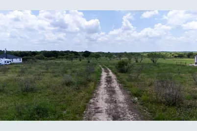 401 Turnback Trail, Dale, TX 78616 - Photo 3