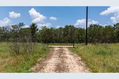 401 Turnback Trail, Dale, TX 78616 - Photo 27