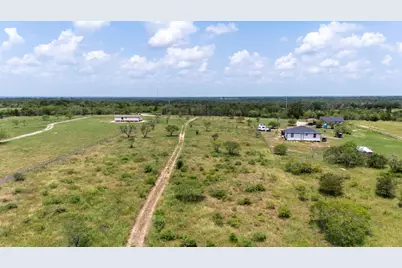 401 Turnback Trail, Dale, TX 78616 - Photo 23