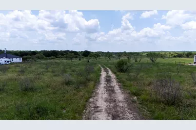 401 Turnback Trail, Dale, TX 78616 - Photo 3
