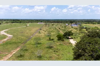401 Turnback Trail, Dale, TX 78616 - Photo 19