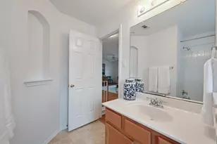 9201 Brodie Ln, Austin, TX 78748 - Photo 19