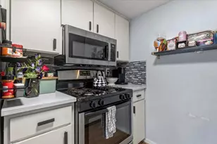 1800 Lavaca St, Austin, TX 78701 - Photo 9