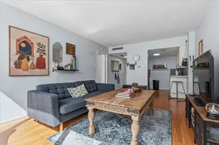 1800 Lavaca St, Austin, TX 78701 - Photo 5