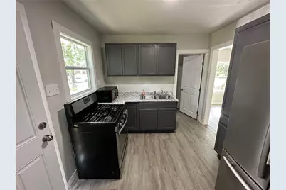 622 Scarbrough Street, Rockdale, TX 76567 - Photo 5