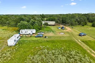 253 N County Line Rd, Elgin, TX 78621 - Photo 31