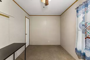253 N County Line Rd, Elgin, TX 78621 - Photo 21