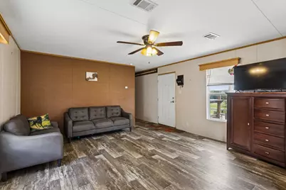 253 N County Line Road #C, Elgin, TX 78621 - Photo 9