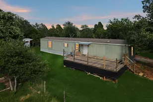 253 N County Line Rd, Elgin, TX 78621 - Photo 37