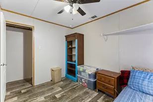 253 N County Line Rd, Elgin, TX 78621 - Photo 19