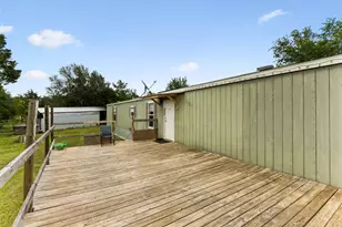 253 N County Line Rd, Elgin, TX 78621 - Photo 3