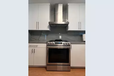 1318 Broadmoor Drive, Austin, TX 78723 - Photo 9