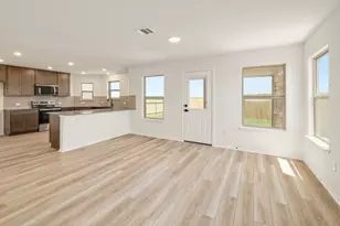12912 Staywell Wy, Del Valle, TX 78617 - Photo 9