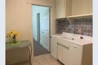 401 W 38th Street #B, Austin, TX 78705 - Photo 9