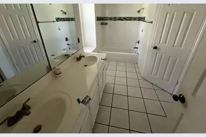 1712 Somerset Drive, Round Rock, TX 78681 - Photo 5