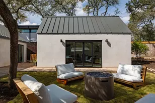 4214 Deepwoods Dr, Austin, TX 78731 - Photo 23