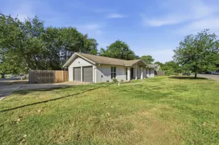 2307 Deadwood Dr, Austin, TX 78744 - Photo 5