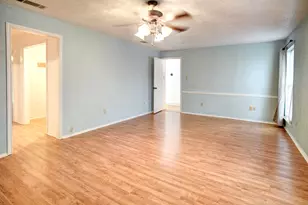 204 Maynard St, Bastrop, TX 78602 - Photo 21