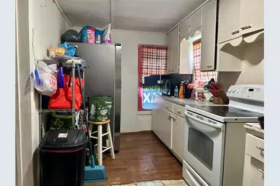 540 W Hempstead Street, Giddings, TX 78942 - Photo 11