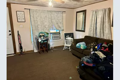 540 W Hempstead Street, Giddings, TX 78942 - Photo 5