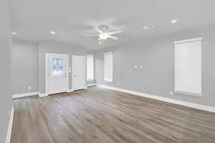 400 Shady Bluff Dr, Wimberley, TX 78676 - Photo 5