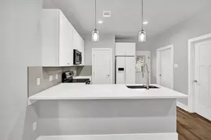 400 Shady Bluff Dr, Wimberley, TX 78676 - Photo 7