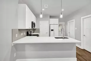 400 Shady Bluff Dr, Wimberley, TX 78676 - Photo 7