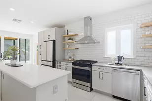 2007 E 2nd St, Austin, TX 78702 - Photo 5