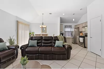 2403 Lendall Lane, Austin, TX 78744 - Photo 7