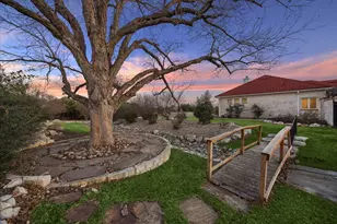 220 Neal Dr, Liberty Hill, TX 78642 - Photo 29