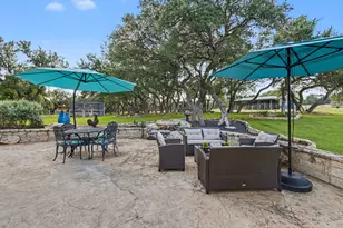 2200 W Fitzhugh Rd, Dripping Springs, TX 78620 - Photo 25