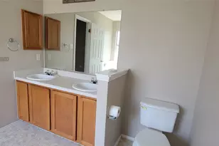 730 Blair Ave, Bastrop, TX 78602 - Photo 17