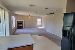 730 Blair Ave, Bastrop, TX 78602 - Photo 3