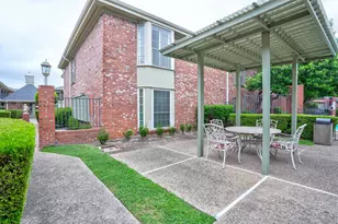 7920 Rockwood Ln, Austin, TX 78757 - Photo 27