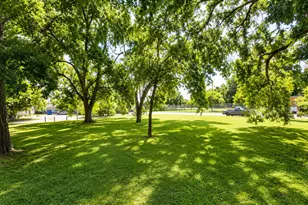 36 Anthony St, Austin, TX 78702 - Photo 9