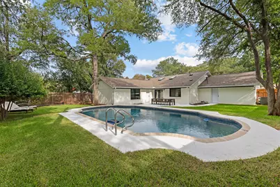 8806 Ridgehill Drive, Austin, TX 78759 - Photo 29