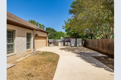 5210 Crooked Oak Cove, Austin, TX 78749 - Photo 31